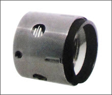 Single Spring Seal in Retainer